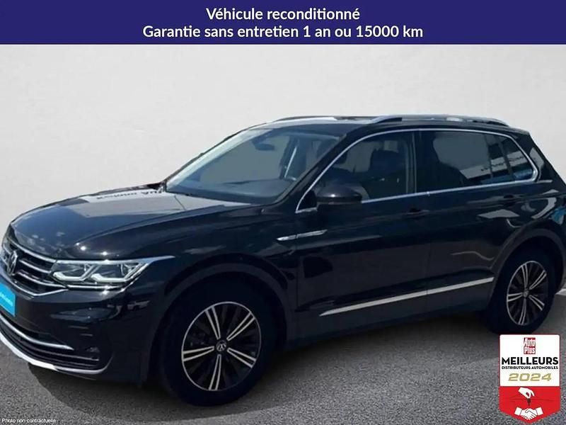 Blanc Utilisé 2023 VW Tiguan Elegance SUV | 38 950 € (Prix cher) - Image 1/4