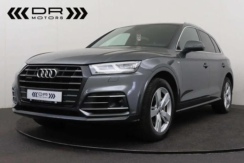 Gris Utilisé 2020 Audi Q5 Competition SUV | 31 995 € (Bon prix) - Image 1/4