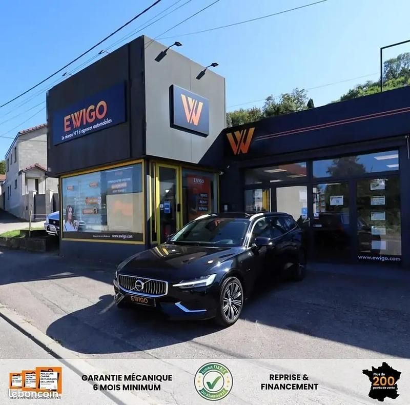 Noir Occasion 2022 Volvo V60 Inscription Break | 27 989 € (Bon prix) - Image 1/4