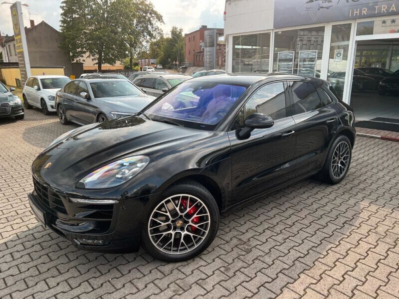 Noir Utilisé 2017 Porsche Macan GTS SUV | 66 990 € (Prix cher) - Image 1/4