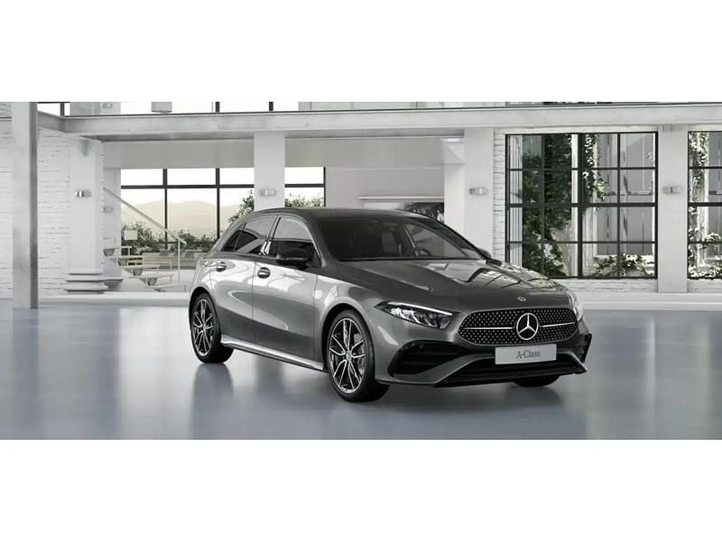 Nouvelle 2025 Mercedes A200 AMG line Berline | 42 250 € (Prix juste) - Image 1/4
