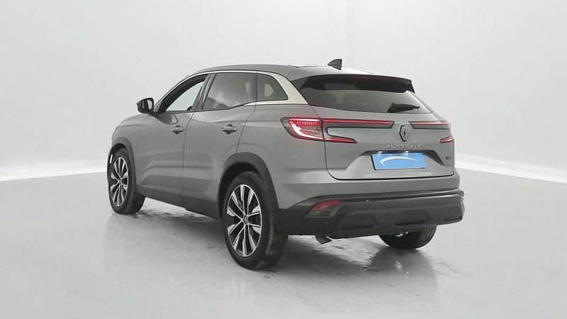 Image 3/4