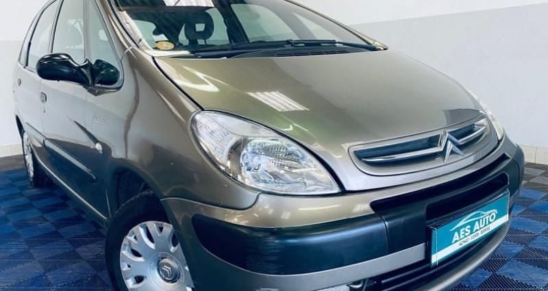 Utilisé 2010 Citroën Xsara Picasso Monospace | 3 490 € - Image 1/4