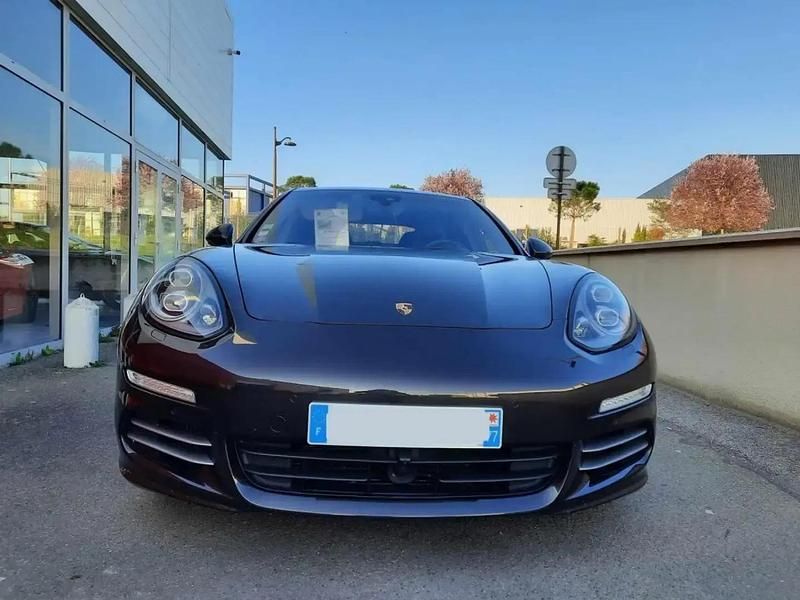 Gris Utilisé 2013 Porsche Panamera 4S Berline | 41 900 € - Image 1/4