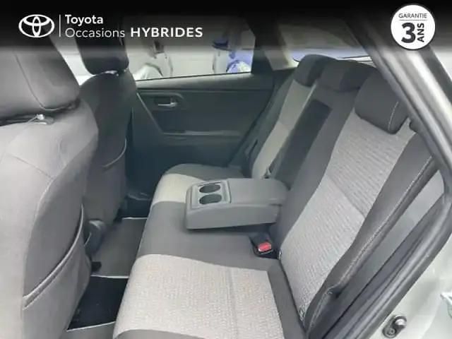 Occasion Toyota Auris Touring Sports 2018 Gris platine biton toit noir Break