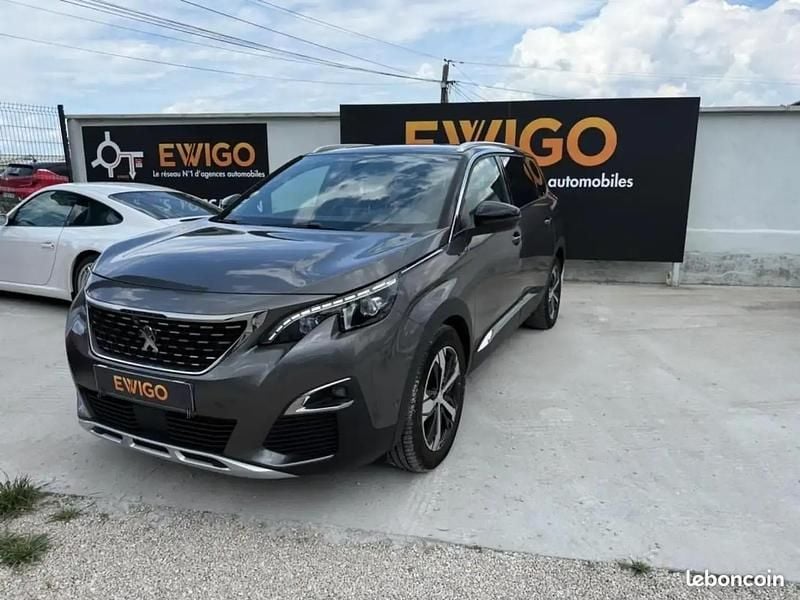 Utilisé 2018 Peugeot 5008 GT-line Monospace | 17 489 € - Image 1/4