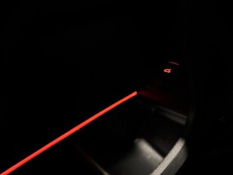 Image 4/4