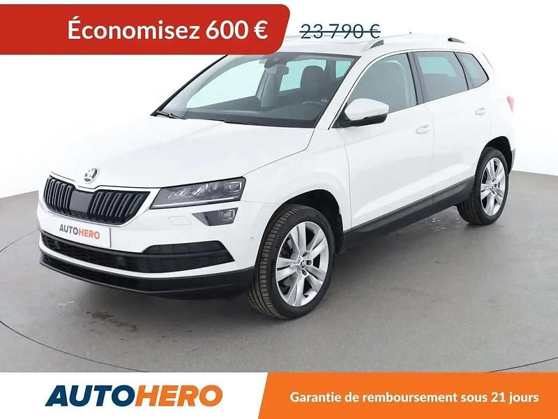 Blanc Utilisé 2020 Skoda Karoq Style SUV | 23 190 € (Prix juste) - Image 1/2