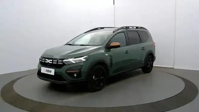 Gris Utilisé 2024 Dacia Jogger Extreme Monospace | 23 580 € (Prix juste) - Image 1/4