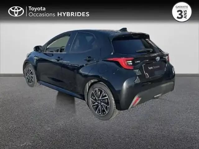 Occasion Toyota Yaris Hybrid Design 2021 Noir intense Berline