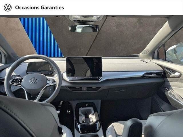 Image 3/4