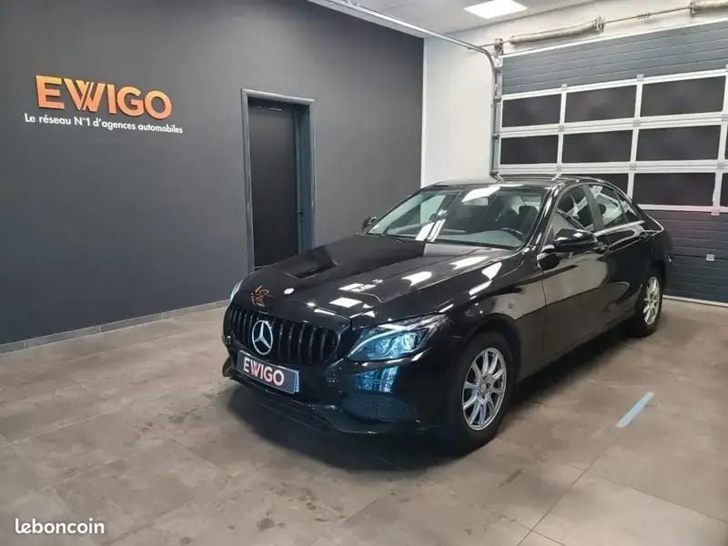 Noir Utilisé 2016 Mercedes C180 Elegance Berline | 15 990 € (Super prix) - Image 1/4