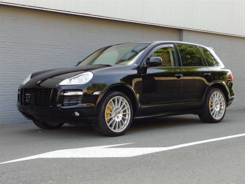 Noir Utilisé 2008 Porsche Cayenne GTS SUV | 22 850 € - Image 1/4