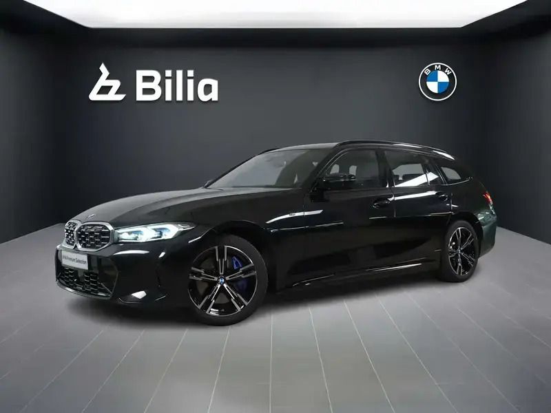 Noir Utilisé 2024 BMW M340 Sport Line Berline | 69 640 € (Prix juste) - Image 1/4