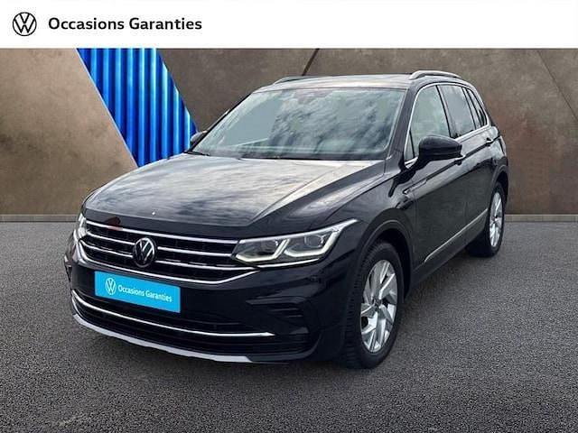 Utilisé 2022 VW Tiguan Elegance SUV | 25 979 € (Prix juste) - Image 1/4