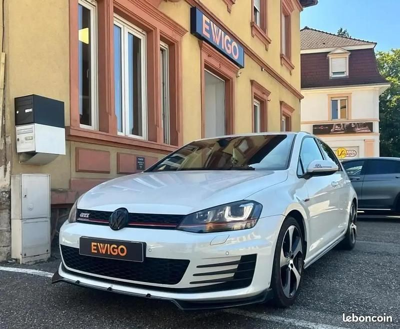 Blanc Utilisé 2013 VW Golf VII GTI Break | 17 490 € - Image 1/4