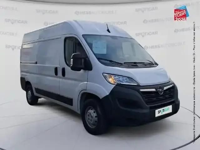 Occasion Opel Movano 2022 Blanc icy Berline