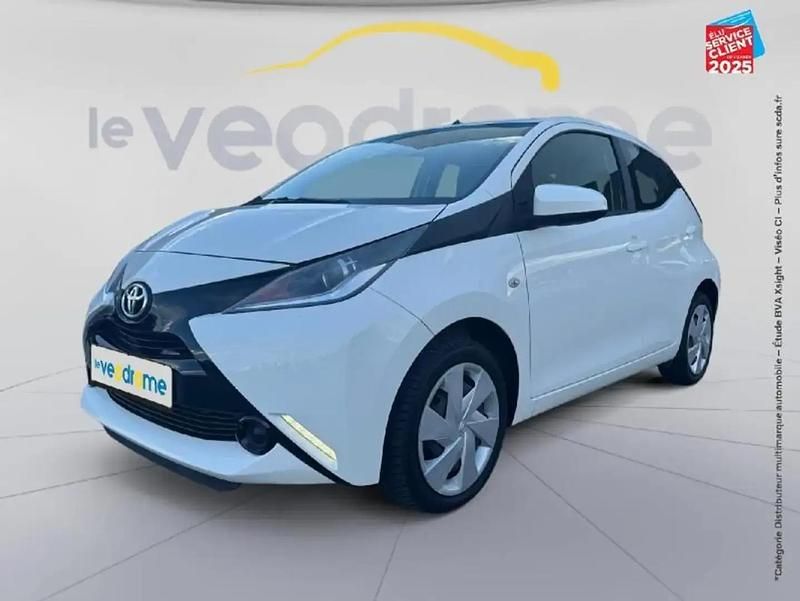 Blanc Utilisé 2018 Toyota Aygo X-play Citadine | 9 499 € (Prix juste) - Image 1/4