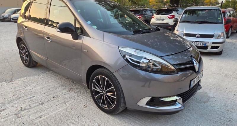 Gris Utilisé 2013 Renault Scénic III Bose Edition Monospace | 6 790 € (Bon prix) - Image 1/4