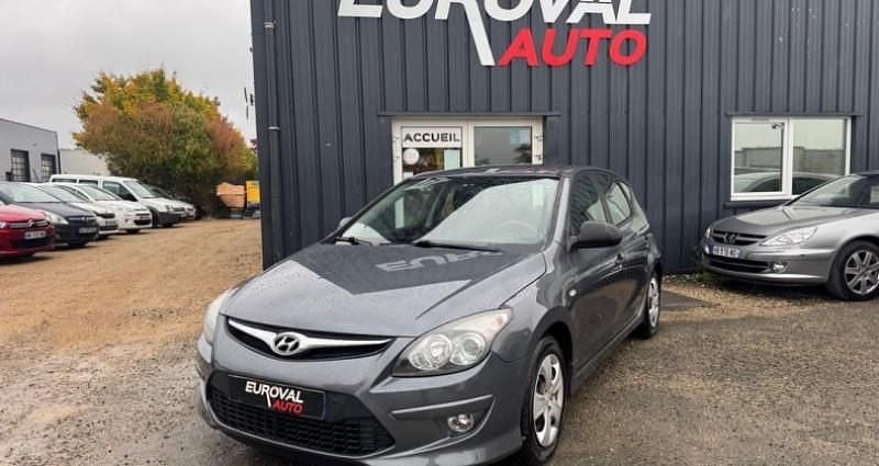 Utilisé 2010 Hyundai i30 Classic Berline | 5 990 € - Image 1/4