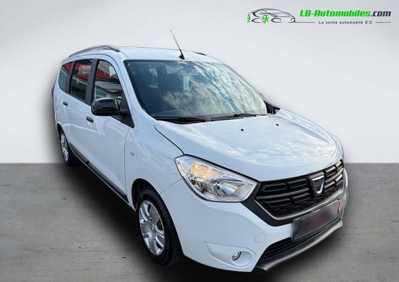 Utilisé 2021 Dacia Lodgy Monospace | 17 600 € (Prix juste) - Image 1/4
