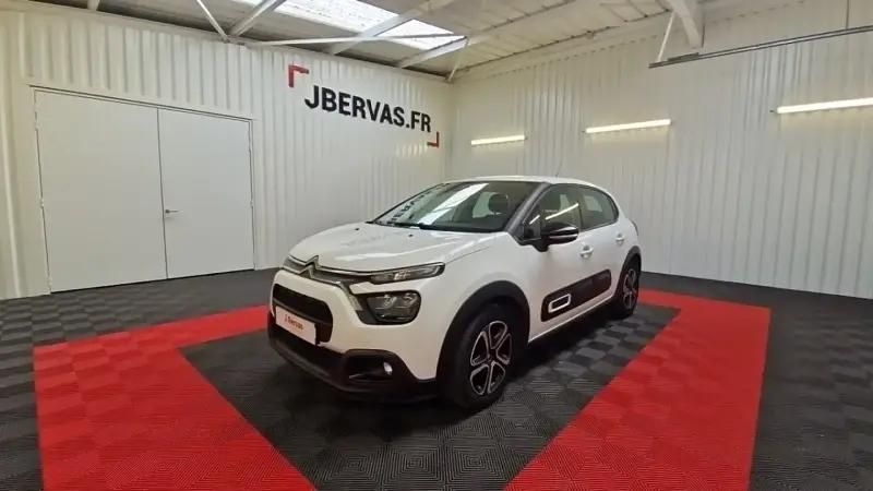Blanc Utilisé 2021 Citroën C3 Feel Citadine | 7 990 € - Image 1/4