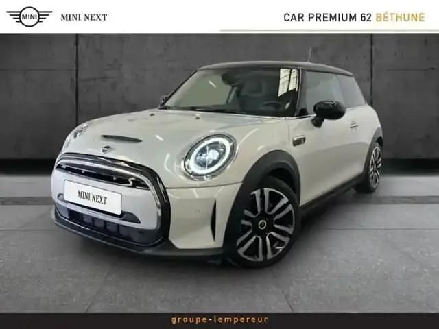 White silver metallise Utilisé 2022 Mini Cooper SE Premium Plus Citadine | 18 990 € - Image 1/4