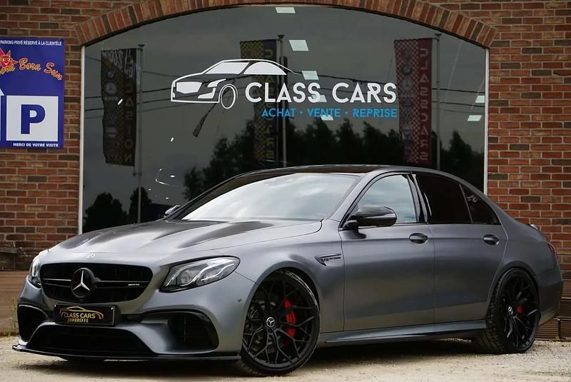 Gris Utilisé 2018 Mercedes E63 AMG AMG Berline | 67 990 € (Super prix) - Image 1/4