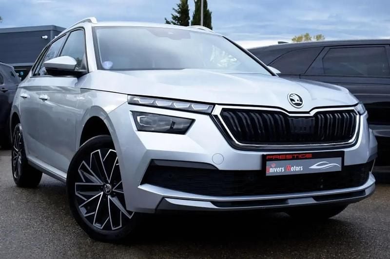 Gris Utilisé 2022 Skoda Kamiq Ambition SUV | 15 400 € (Bon prix) - Image 1/4