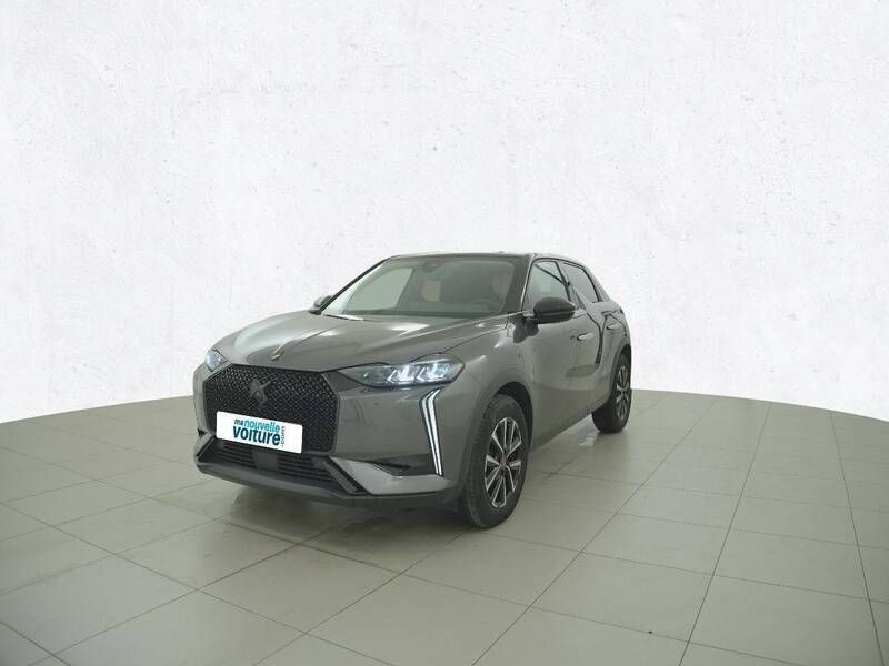 Gris Utilisé 2024 DS Automobiles DS3 Performance Citadine | 21 990 € (Prix juste) - Image 1/3