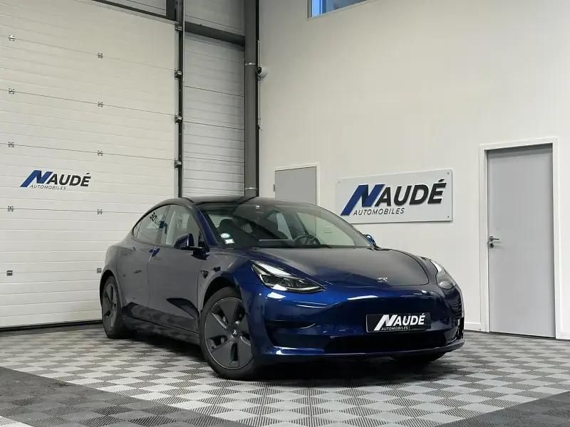 Bleu Utilisé 2021 Tesla Model 3 Standard Range Berline | 23 490 € (Super prix) - Image 1/4