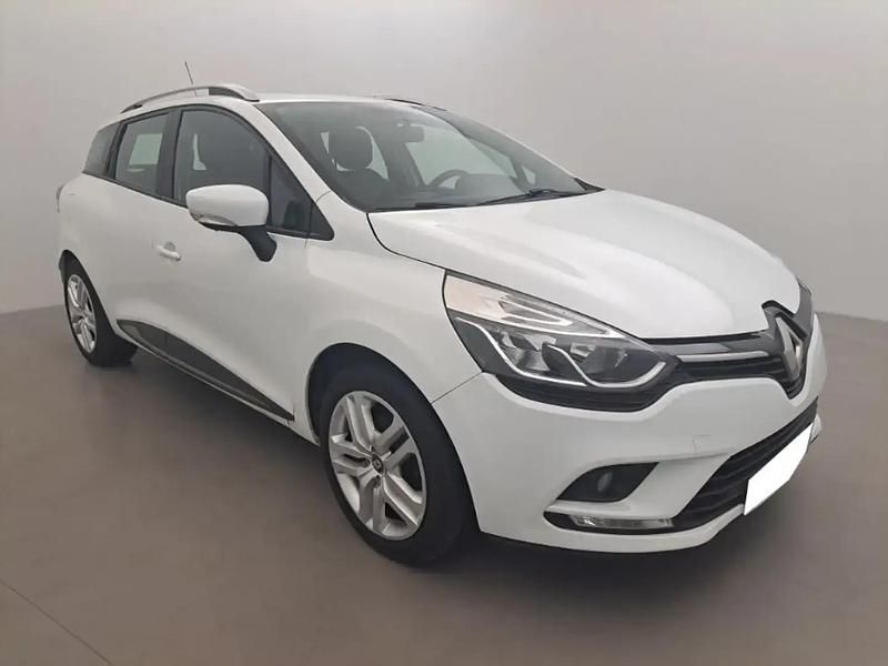 Blanc Utilisé 2018 Renault Clio GrandTour Zen Break | 10 490 € (Prix juste) - Image 1/4