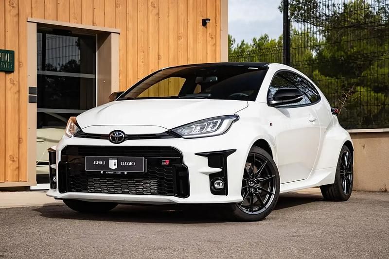 Blanc Occasion 2022 Toyota Yaris Citadine | 41 900 € (Prix cher) - Image 1/4