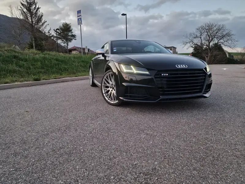 Noir Utilisé 2018 Audi TTS Sport Coupé | 39 990 € (Prix juste) - Image 1/4