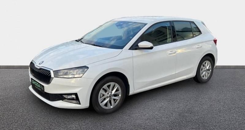 Utilisé 2023 Skoda Fabia Ambition Citadine | 13 990 € (Prix juste) - Image 1/4