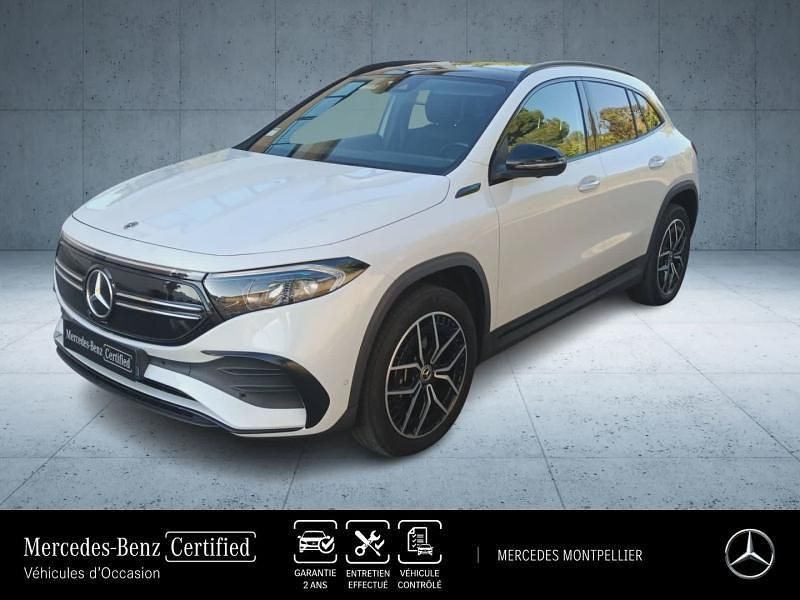 Utilisé 2022 Mercedes EQA250 AMG line SUV | 31 490 € (Prix juste) - Image 1/4