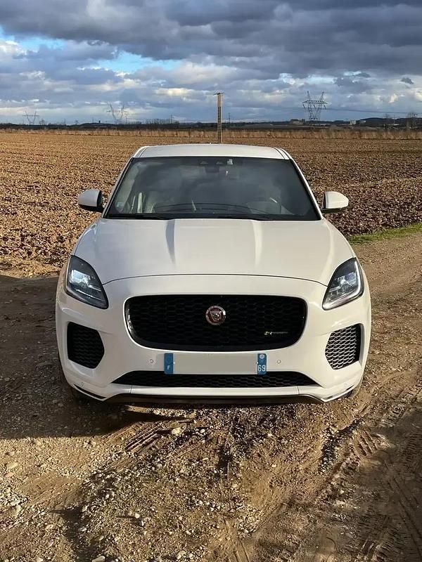 Utilisé 2018 Jaguar E-Pace Business Edition SUV | 28 900 € (Prix juste) - Image 1/4