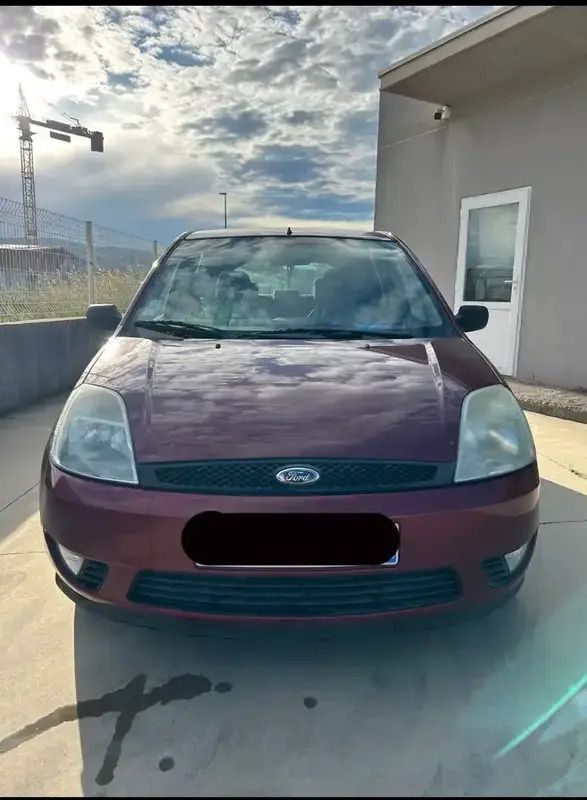 Utilisé 2003 Ford Fiesta Citadine | 2 500 € - Image 1/4