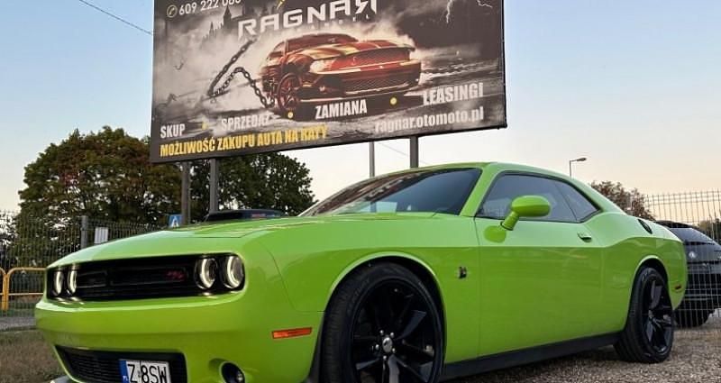 Utilisé 2015 Dodge Challenger Coupé | 32 900 € (Bon prix) - Image 1/4