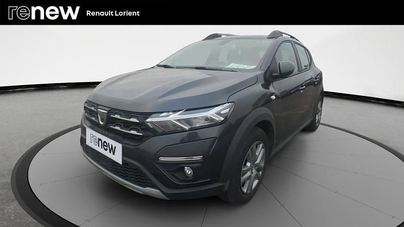 Gris Utilisé 2022 Dacia Sandero Comfort Citadine | 15 490 € (Prix assez cher) - Image 1/4