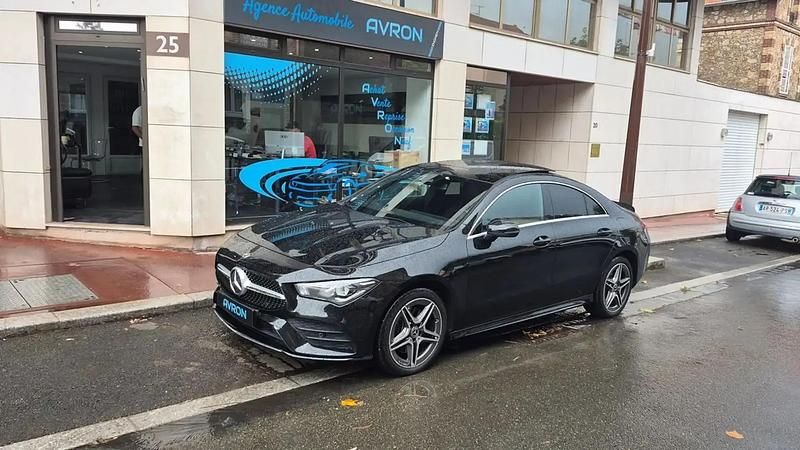 Noir Utilisé 2020 Mercedes CLA250e AMG line Berline | 29 990 € (Prix juste) - Image 1/4