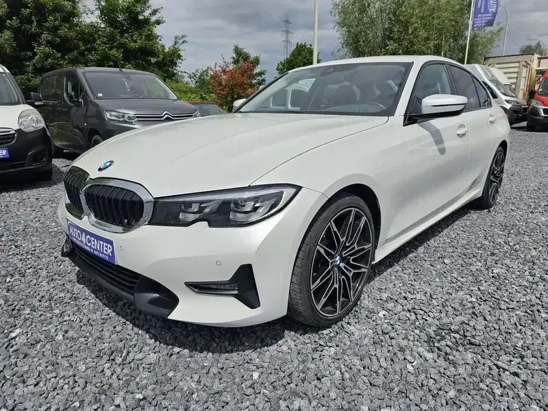 Blanc Utilisé 2019 BMW 318 Sport Line Berline | 22 990 € (Prix juste) - Image 1/4