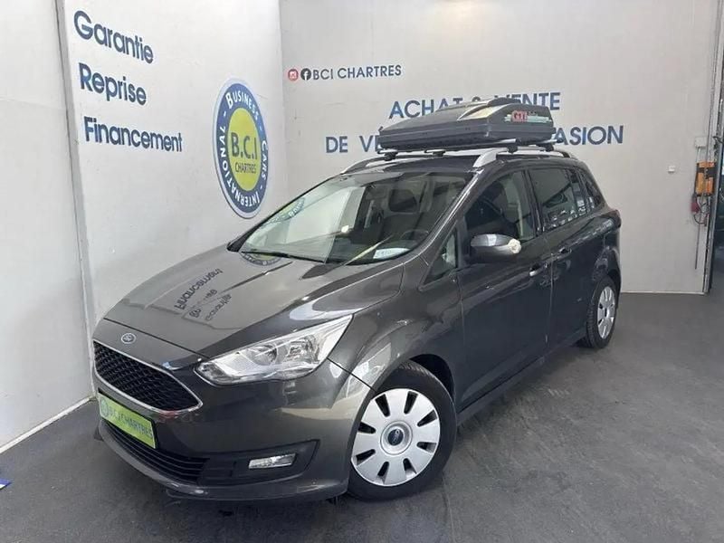 Gris Occasion 2017 Ford Grand C-Max Trend Monospace | 9 990 € (Super prix) - Image 1/4