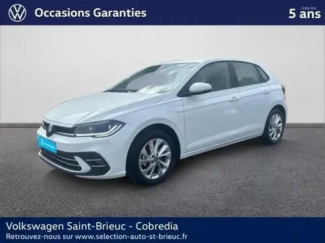 Blanc Utilisé 2024 VW Polo Style Berline | 21 990 € (Prix juste) - Image 1/4
