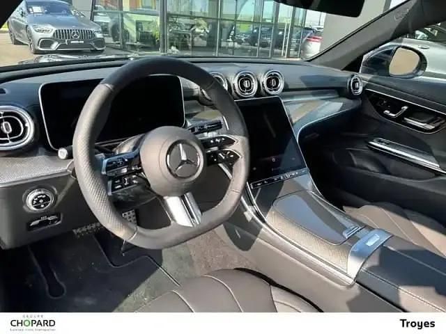 Occasion Mercedes CLE220 2024 Obsidian black  metallic paint Coupé