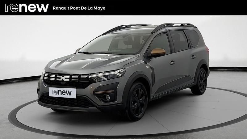 Gris Utilisé 2025 Dacia Jogger Extreme Monospace | 21 650 € (Prix juste) - Image 1/4