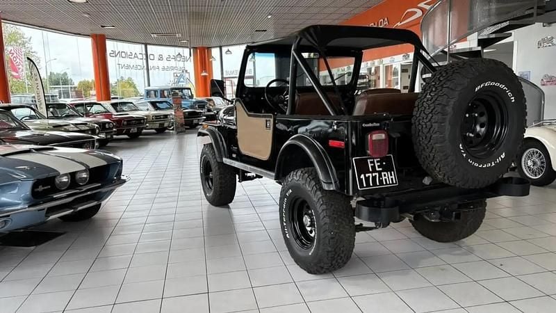 Occasion Jeep CJ 131 ch (96 kW) 1976 Noir SUV