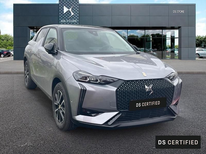 Nouvelle DS Automobiles DS3 136 ch (100 kW) 2025 Gris Citadine