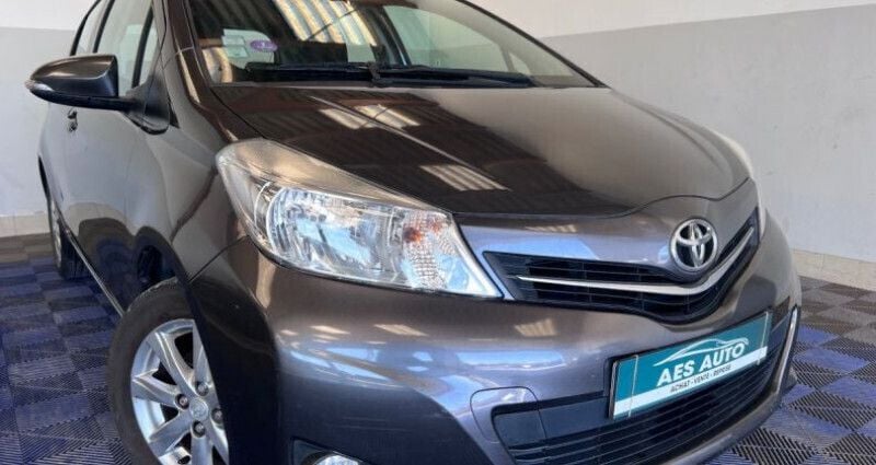 Utilisé 2013 Toyota Yaris Citadine | 7 490 € (Prix juste) - Image 1/4