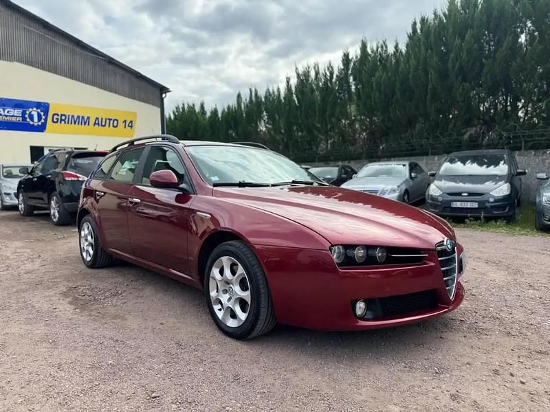 Rouge Occasion 2007 Alfa Romeo 159 Break | 4 990 € - Image 1/4